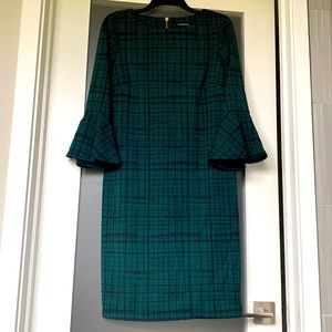 Women’s size 4 Liz Claiborne holiday dress